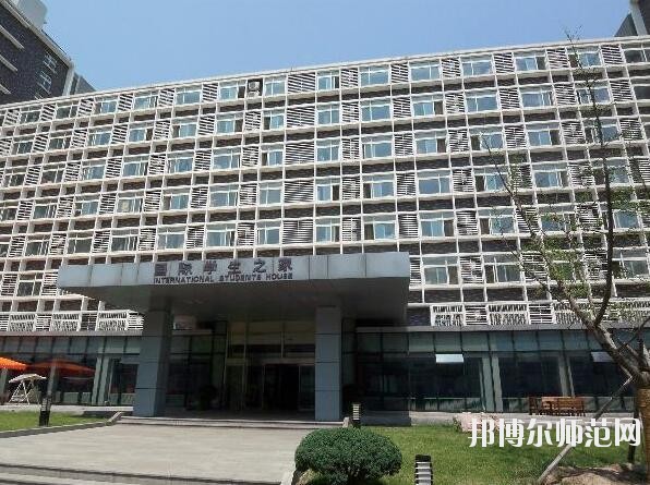 北京語言師范大學網站網址