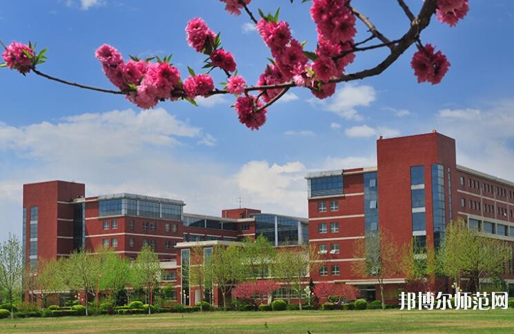 河北大學師范學院新校區(qū)招生辦聯系電話