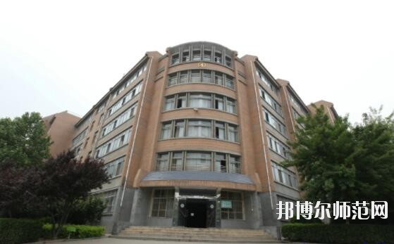 三門峽職業(yè)技術(shù)師范學院招生辦聯(lián)系電話