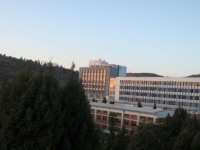 云南經(jīng)貿(mào)外事職業(yè)師范學(xué)院2023年學(xué)費、收費多少