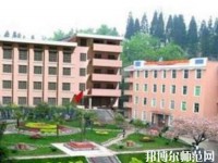 畢節(jié)地區(qū)幼師信息工程學(xué)校2023年報(bào)名條件、招生要求、招生對(duì)象