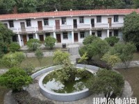 貴陽經(jīng)濟貿(mào)易中等幼師專業(yè)學校2023年招生辦聯(lián)系電話