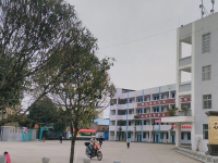 南充應(yīng)用技術(shù)幼兒師范職業(yè)學(xué)校2023年學(xué)費(fèi)、收費(fèi)多少
