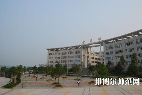 廣安市英才職業(yè)技術幼兒師范學校2020年報名條件、招生要求、招生對象