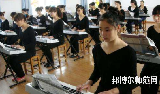 四川2020年幼師學校讀什么專業(yè)有前途