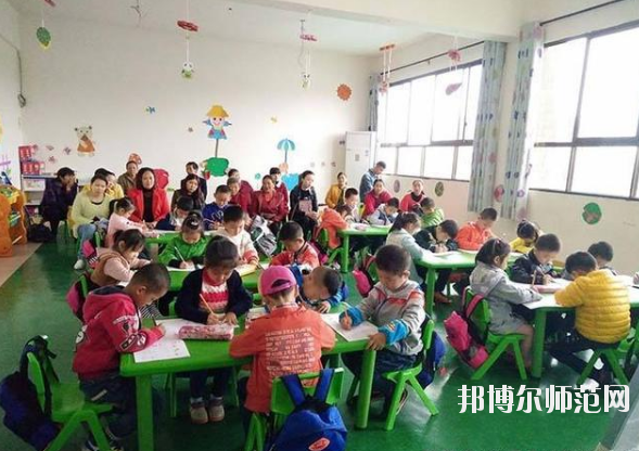 寶雞2020年幼師學校學什么專業(yè)有前途