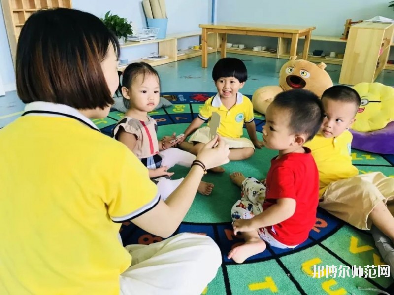 六盤水2021年幼師學(xué)校中專升大?？际裁? width=