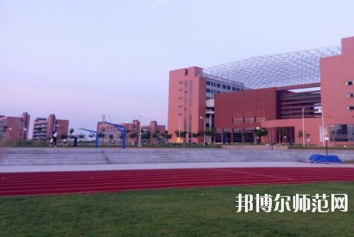 重慶工業(yè)管理幼師職業(yè)學(xué)校怎么樣、好不好