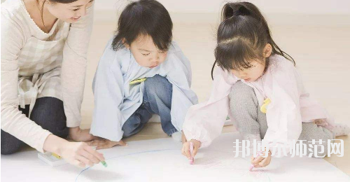 白銀2021年讀幼師學(xué)校一年要多少錢(qián)