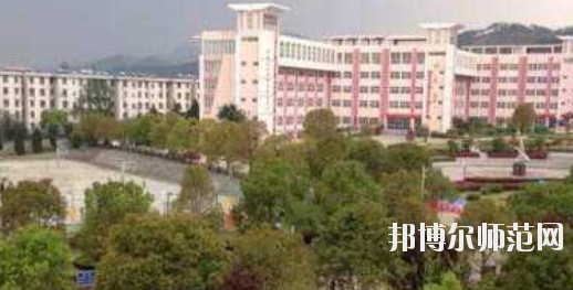 桐城師范高等?？茖W(xué)校2021年招生簡(jiǎn)章