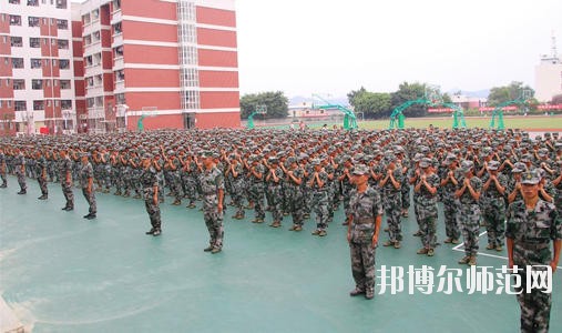 南充師范學(xué)校2023年學(xué)費、收費多少