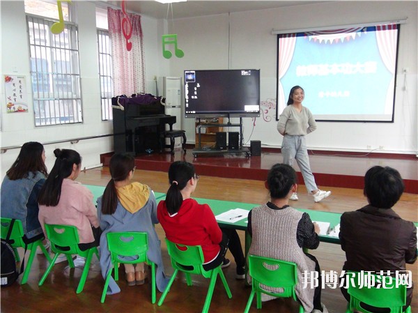 云南2021年幼師學校學什么好找工作