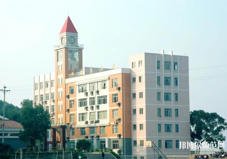 重慶2021年學(xué)前教育學(xué)校好的大專(zhuān)有哪些