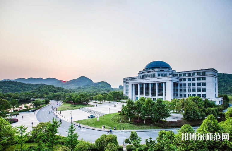 浙江工業(yè)師范大學(xué)屏峰校區(qū)2023年報(bào)名條件、招生要求、招生對象