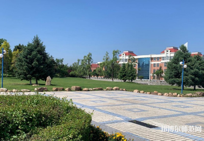 吉林外國(guó)語大學(xué)2