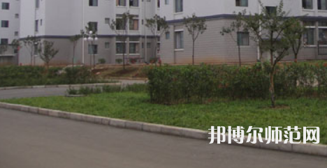 信陽(yáng)職業(yè)技術(shù)師范學(xué)院2023年怎么樣、好不好