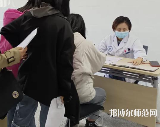 陜西中醫(yī)藥師范大學(xué)北校區(qū)2023年報(bào)名條件、招生要求、招生對(duì)象