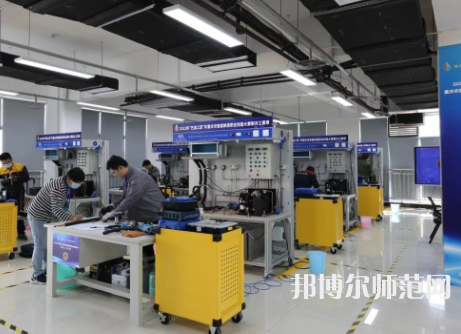 重慶輕工業(yè)幼師技工學(xué)校2023年學(xué)費、收費多少