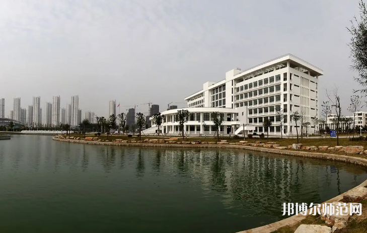 亳州學院2023年報名條件、招生要求、招生對象