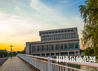 中南師范大學(xué)2023年怎么樣、好不好