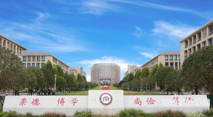 瀘州工業(yè)幼師技工學校2023年怎么樣、好不好