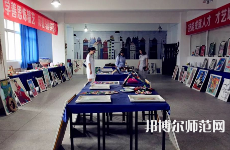 雅安幼師職業(yè)高級(jí)中學(xué)2023年怎么樣、好不好