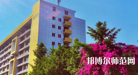 四川師范大學(xué)成都學(xué)院2023年學(xué)費(fèi)、收費(fèi)多少 