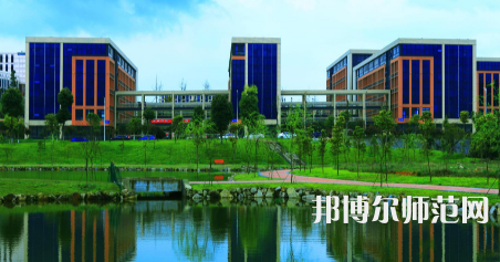 四川師范大學成都學院2023年有哪些專業(yè)