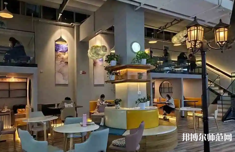 河北師范大學(xué)匯華學(xué)院2023年報(bào)名條件、招生要求、招生對象