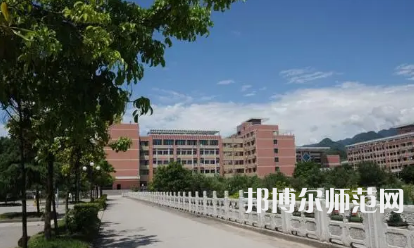 2023年樂(lè)山西成幼兒師范職業(yè)學(xué)校報(bào)名條件、招生對(duì)象