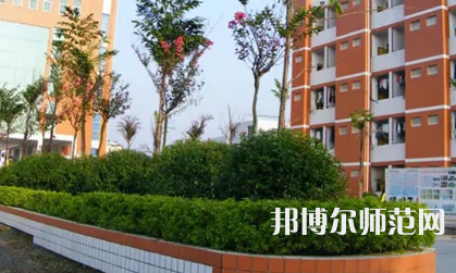 2023年瀘州電子機(jī)械幼師學(xué)校報(bào)名條件、招生對(duì)象